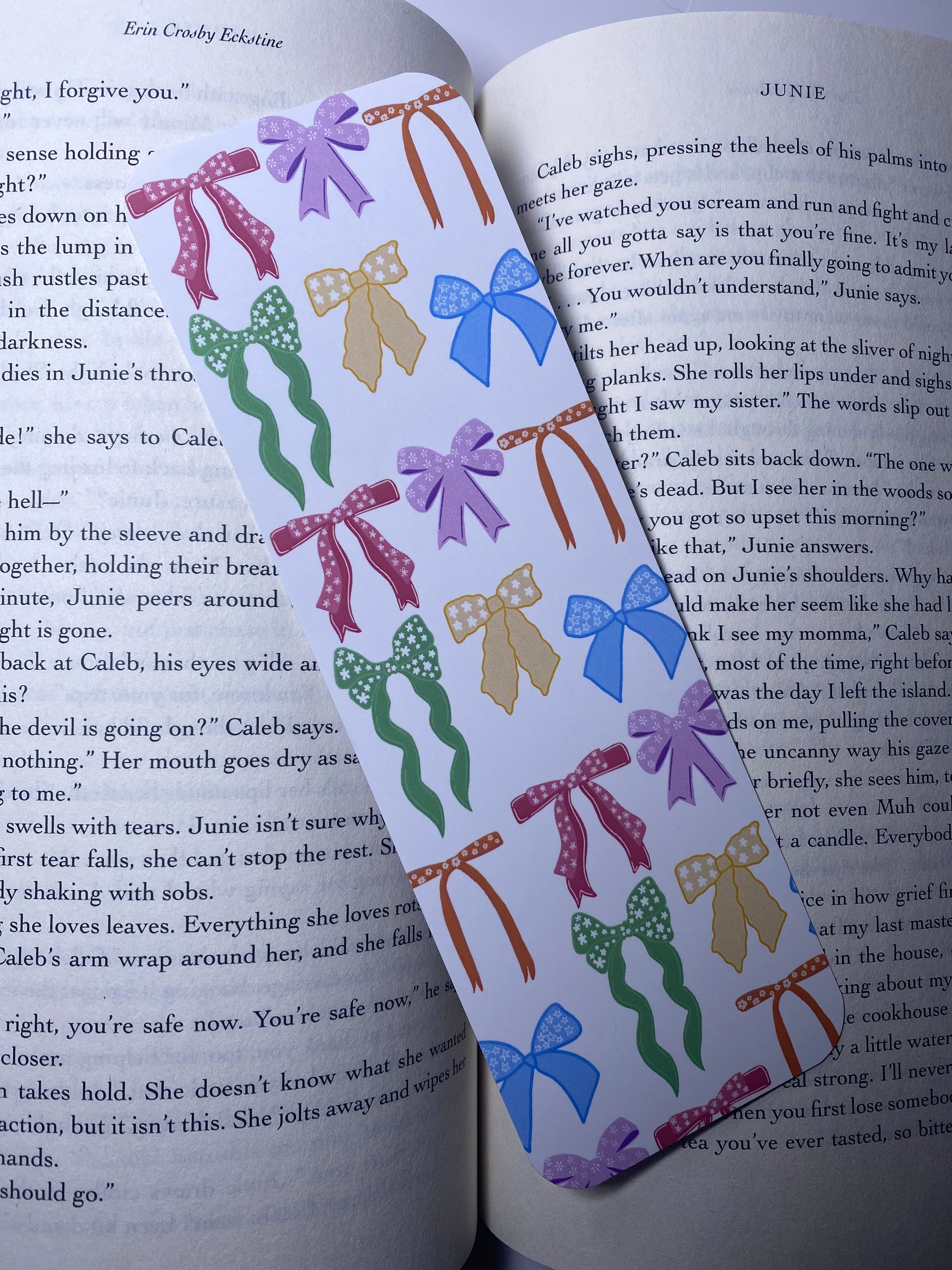 Bows Bookmark